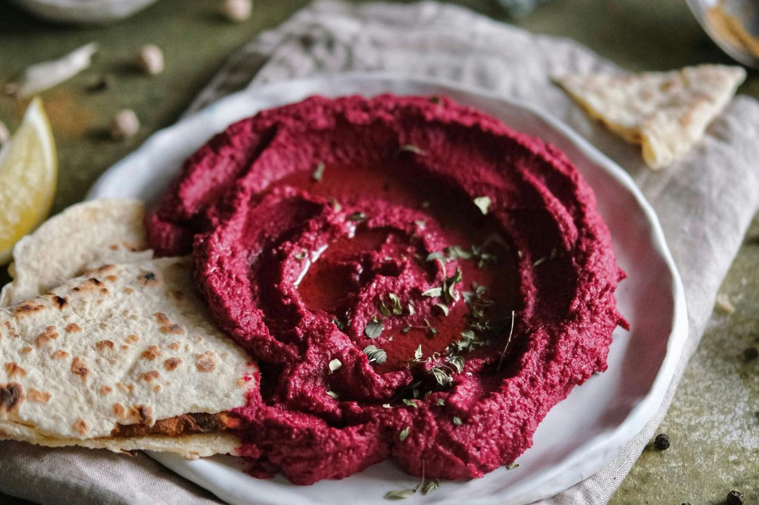 Hummus rosa di barbabietola e ceci