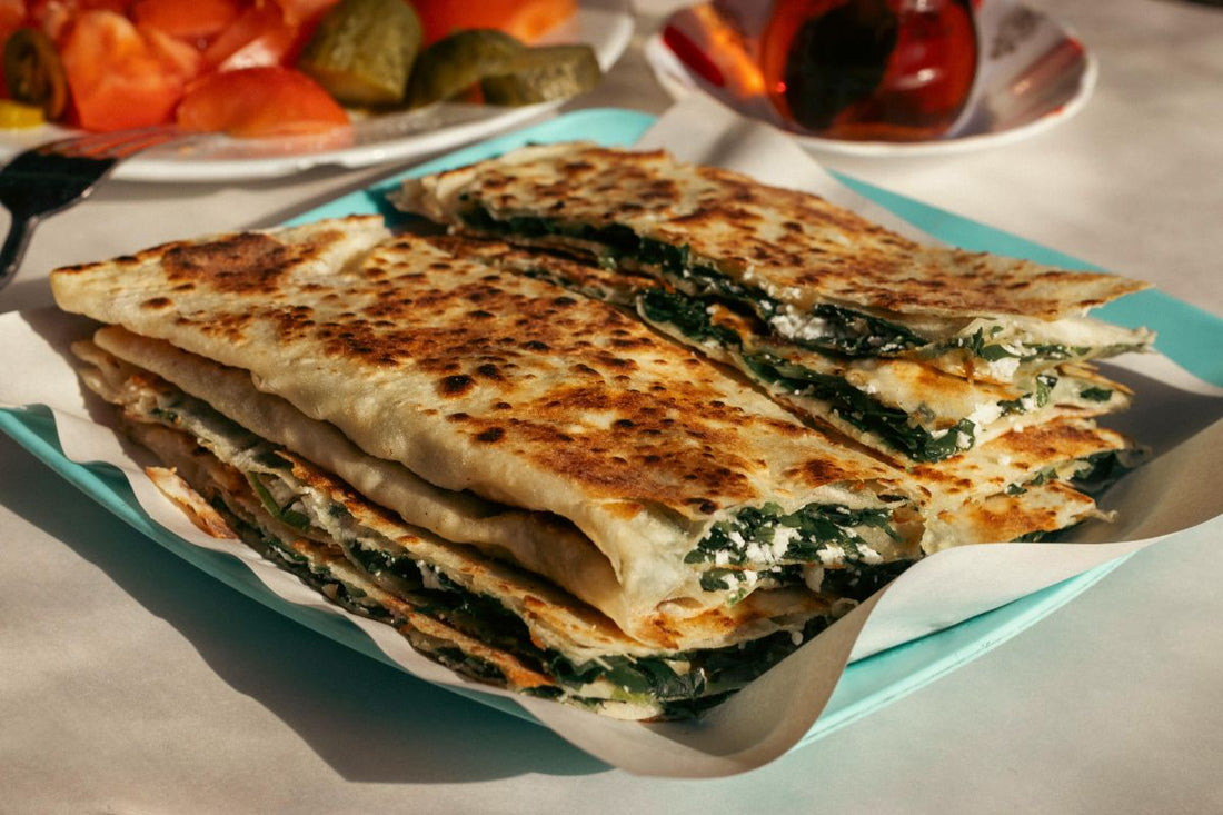 Strudel salato con pasta fillo, spinaci, crescenza light