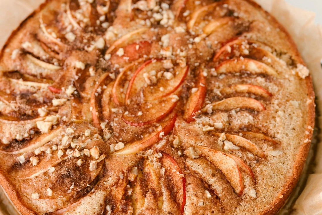 Torta di mele croccante con le noci