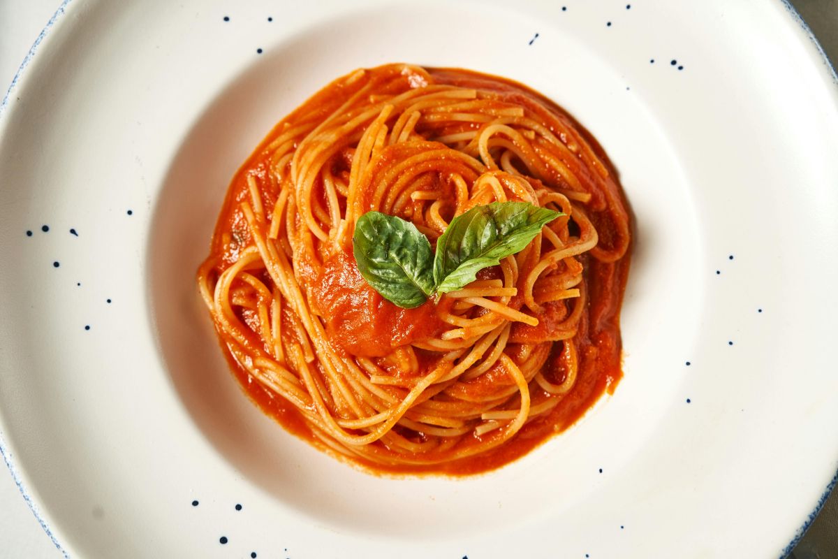 sugo al pomodoro fresco e basilico